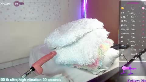 Snapshot of lunacandyy1323 chatting on February 27, 2025, 11:59 pm Luna online show from February 27, 2025, 11:59 pm