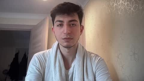 Snapshot of lunamalpica chatting on February 5, 2025, 7:18 am LunaPica online show from February 5, 2025, 7:18 am