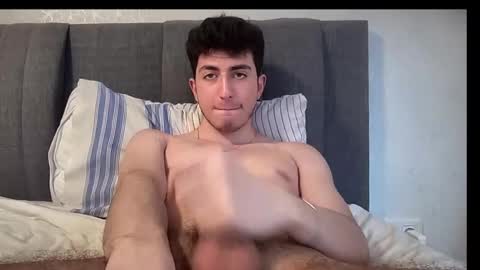 Snapshot of lunamalpica chatting on February 5, 2025, 1:44 pm LunaPica online show from February 5, 2025, 1:44 pm