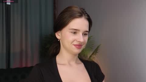 Snapshot of lunaolivia_ chatting on September 22, 2025, 12:40 pm lunaolivia_ online show from September 22, 2025, 12:40 pm