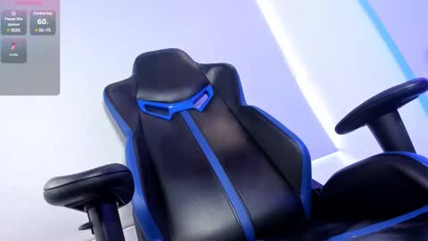 Luna  online show from February 25, 2025, 6:42 pm