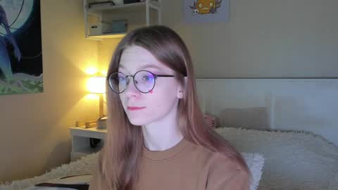 Snapshot of lunar_sofia chatting on January 10, 2025, 11:00 am Sofia online show from January 10, 2025, 11:00 am