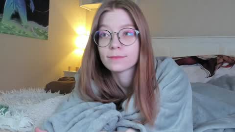 Snapshot of lunar_sofia chatting on January 10, 2025, 2:02 pm Sofia online show from January 10, 2025, 2:02 pm