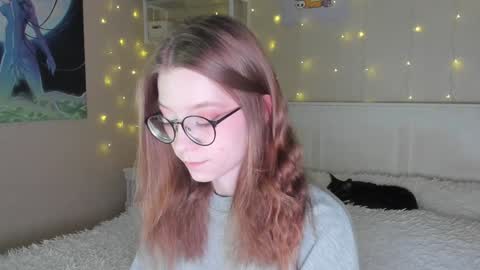 Snapshot of lunar_sofia chatting on January 26, 2025, 12:05 am Sofia online show from January 26, 2025, 12:05 am
