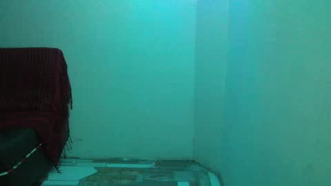 Snapshot of lunatica_2000 chatting on February 15, 2025, 5:39 pm Luna online show from February 15, 2025, 5:39 pm