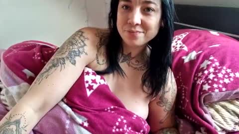 Luna  powered by bitch dust online show from January 7, 2025, 11:58 am