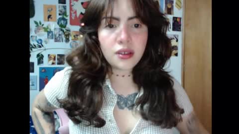 Snapshot of lunita_girl chatting on March 6, 2025, 6:19 am xh  online show from March 6, 2025, 6:19 am