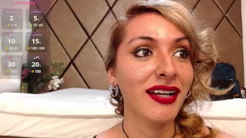 lunitadiva online show from February 7, 2025, 12:28 pm