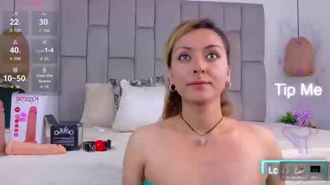 lunitadiva online show from September 19, 2025, 2:07 pm