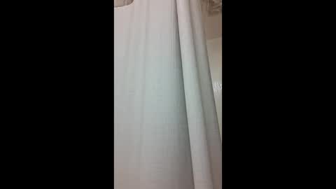 lunn10mcl online show from December 19, 2025, 6:26 pm