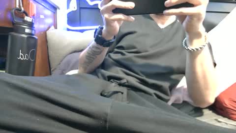 lurkus online show from October 29, 2025, 7:54 am