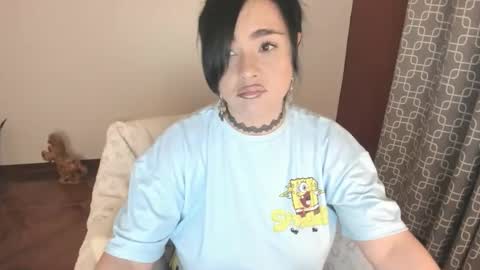 Snapshot of luscious86 chatting on October 24, 2025, 9:33 pm PAULINA online show from October 24, 2025, 9:33 pm