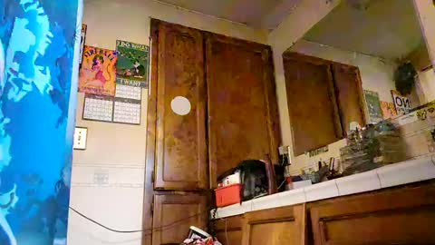 Snapshot of lusciouslibra82 chatting on February 27, 2025, 10:20 pm .Clarissa. Follow me on Instagram miss buns online show from February 27, 2025, 10:20 pm