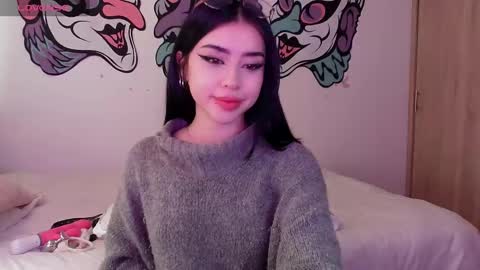 Snapshot of lustful_aprilx chatting on January 18, 2025, 10:49 pm Valerie  April   online show from January 18, 2025, 10:49 pm