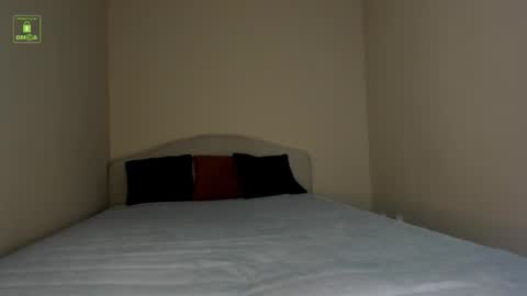 Snapshot of lustfulcurvylady chatting on October 29, 2025, 12:18 pm Stephany Richards online show from October 29, 2025, 12:18 pm