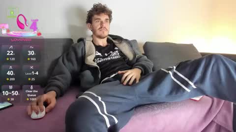 lustfullooking online show from November 14, 2025, 6:12 am