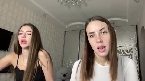 lustykitten1 online show from December 4, 2025, 10:46 am