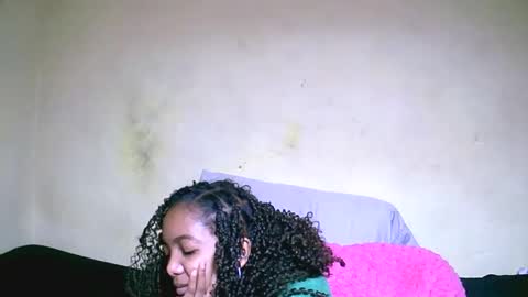 Snapshot of lutchia chatting on September 26, 2025, 10:08 am lutchia online show from September 26, 2025, 10:08 am