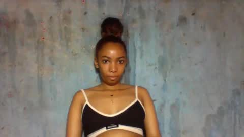 Snapshot of lutchia chatting on December 14, 2025, 8:46 pm lutchia online show from December 14, 2025, 8:46 pm