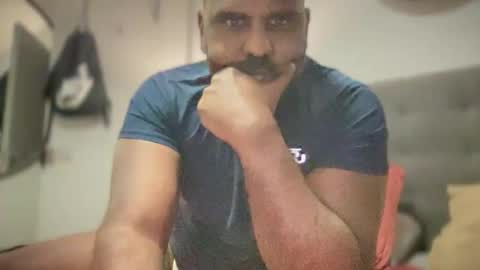 Snapshot of luv2bbreeded chatting on September 13, 2025, 8:19 pm Luv2bbreeded online show from September 13, 2025, 8:19 pm