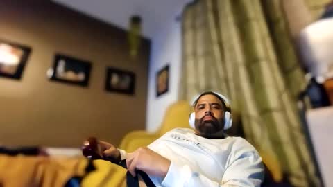 luv2cumc2c online show from November 22, 2025, 2:27 pm