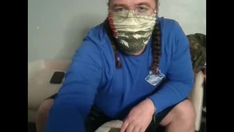 luvmesluts online show from September 18, 2025, 6:26 am