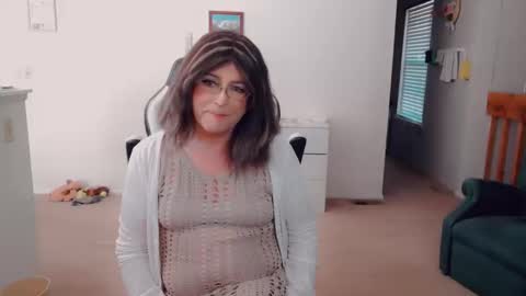 Britney online show from October 28, 2025, 7:49 pm