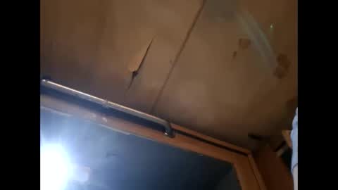 luvtw2eet6ussy online show from December 19, 2025, 9:27 am