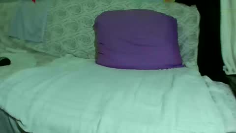 Bee Bee online show from February 23, 2025, 7:11 am