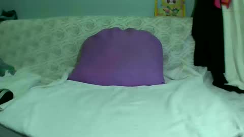 Bee Bee online show from February 27, 2025, 3:25 am