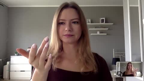 Millie online show from September 27, 2025, 1:49 pm