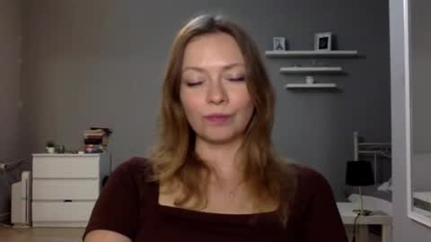 Millie online show from October 26, 2025, 10:15 pm