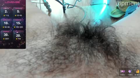 Snapshot of luxegirl67 chatting on January 1, 2025, 1:05 pm Sophie online show from January 1, 2025, 1:05 pm