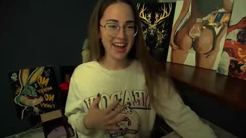 Katie online show from November 22, 2025, 2:05 pm