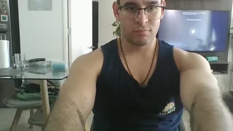 luzardol online show from March 12, 2025, 6:33 pm