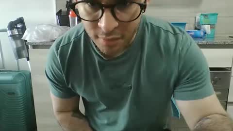 luzardol online show from October 11, 2025, 2:37 pm