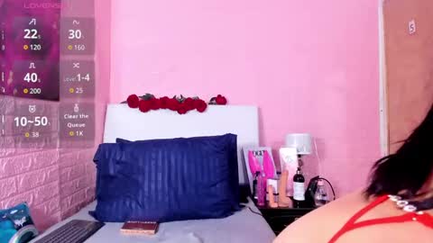 Snapshot of lyaa_collins_ chatting on October 7, 2025, 10:56 am Lya online show from October 7, 2025, 10:56 am