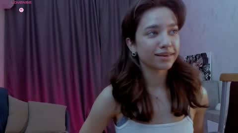 Snapshot of lyanna_tale chatting on November 2, 2025, 8:33 pm Lyanna online show from November 2, 2025, 8:33 pm