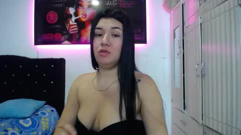 Snapshot of lyda20 chatting on October 6, 2025, 3:37 am lyda   online show from October 6, 2025, 3:37 am