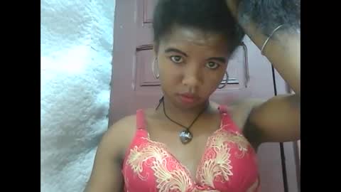 Snapshot of lydialarin chatting on February 15, 2025, 3:42 am Lydiah online show from February 15, 2025, 3:42 am