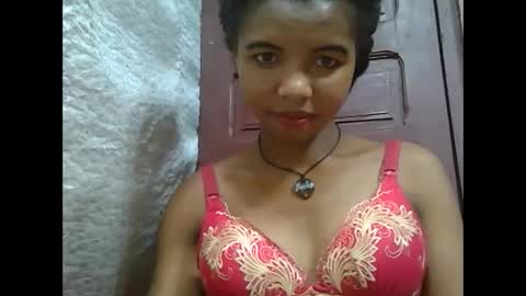 Snapshot of lydialarin chatting on March 10, 2025, 6:38 am Lydiah online show from March 10, 2025, 6:38 am