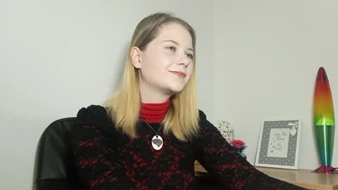 Snapshot of lydiasunny chatting on September 11, 2025, 2:39 pm Lydia online show from September 11, 2025, 2:39 pm