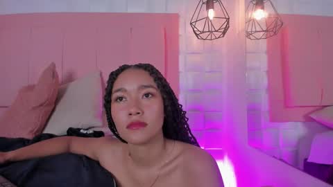 Snapshot of lyhana_lee chatting on January 28, 2025, 7:10 pm Lyhana Lee online show from January 28, 2025, 7:10 pm