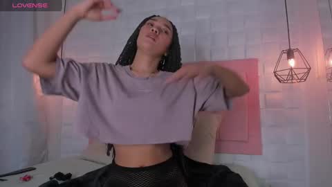 Snapshot of lyhana_lee chatting on January 29, 2025, 12:02 pm Lyhana Lee online show from January 29, 2025, 12:02 pm