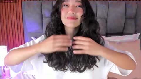 Snapshot of lyhana_lee chatting on October 3, 2025, 12:13 pm Lyhana Lee online show from October 3, 2025, 12:13 pm