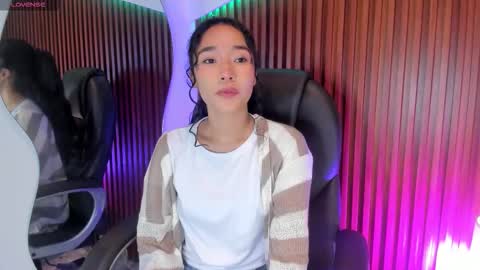 Snapshot of lyhana_lee chatting on October 19, 2025, 12:39 pm Lyhana Lee online show from October 19, 2025, 12:39 pm