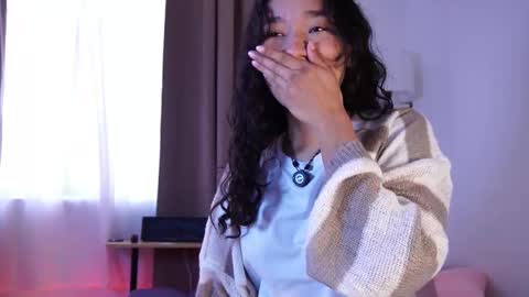 Snapshot of lyhana_lee chatting on December 5, 2025, 2:14 pm Lyhana Lee online show from December 5, 2025, 2:14 pm