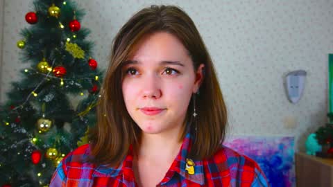 Snapshot of lyle_art chatting on December 28, 2024, 6:28 am hi im Lyle online show from December 28, 2024, 6:28 am