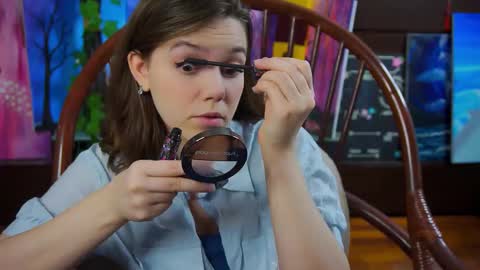 Snapshot of lyle_art chatting on February 16, 2025, 3:04 am hi im Lyle online show from February 16, 2025, 3:04 am