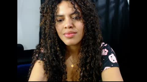 Snapshot of lylii_evans chatting on February 9, 2025, 3:32 am lylii_evans online show from February 9, 2025, 3:32 am